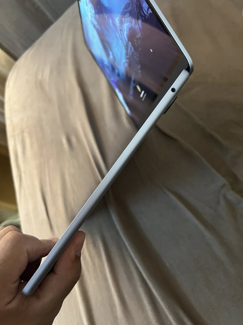 Macbook air M4 13 inch
Ram 16gb , 256 ssd
عدد دورات الشحن 76 دورة
بطارية 100%
السعر مليون و٢٥٠ وبيه مجال ،مكاني كركوك


**إذا كنت صاحب هذا الإعلان وتريد حذفه لأي سبب، رجاءا أرسل رسالة إلى الدعم الفني**
