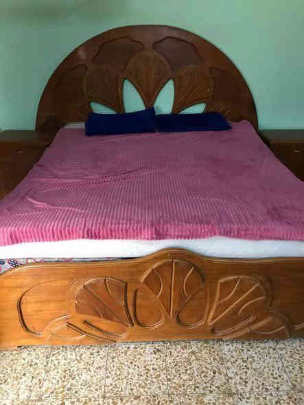 السلام عليكم غرفة نجارة اخشاب للبيع للاستفسار الاتصال على هذا الرقم ***********
