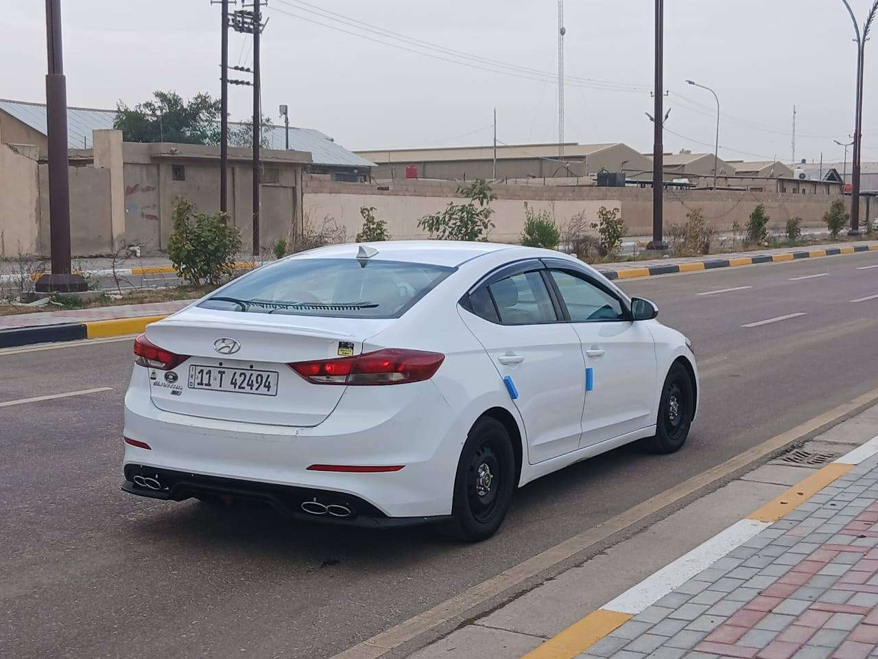 سلام عليكم سيارة نوع النتره مديل 2017 امركيه السياره جاهزه كير مكينه حداديه تخم تاير تبريد مكينه 2000دوش لسياره السعر 122  ليبل واحد امريكيه حادثه جاملغ وبنيد فقط مديل بدون دواخل العلوان كربلاء رقم الهاتف***********
