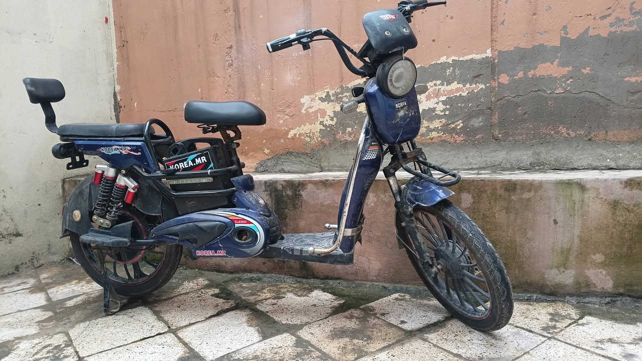 السلام عليكم ماطور شحن للبيع حجم 20 ماطور كامل فقط ينردلو باتريات شرط انطيك الماطور اذا ما باتريات يرجع العدد باتريات 5 حجم الصغير انطيك الملف والعقل شرط عل فحص سعر الماطور 75وبي مجال شراي تعال خاص ويرهم مرواس ويا باسكل عبد الحليم بس يكون جديد وانطي فرق عنوان موصل حي البلديات  استفسار رقم  الهاتف ***********
