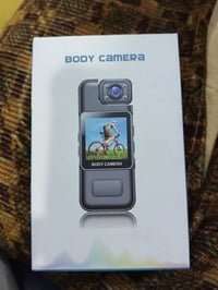 ‏كاميرا حركة (أكشن كام) تصوير فيديو بدقة 4K فائقة الوضوح. ‏عدسة دوارة ...