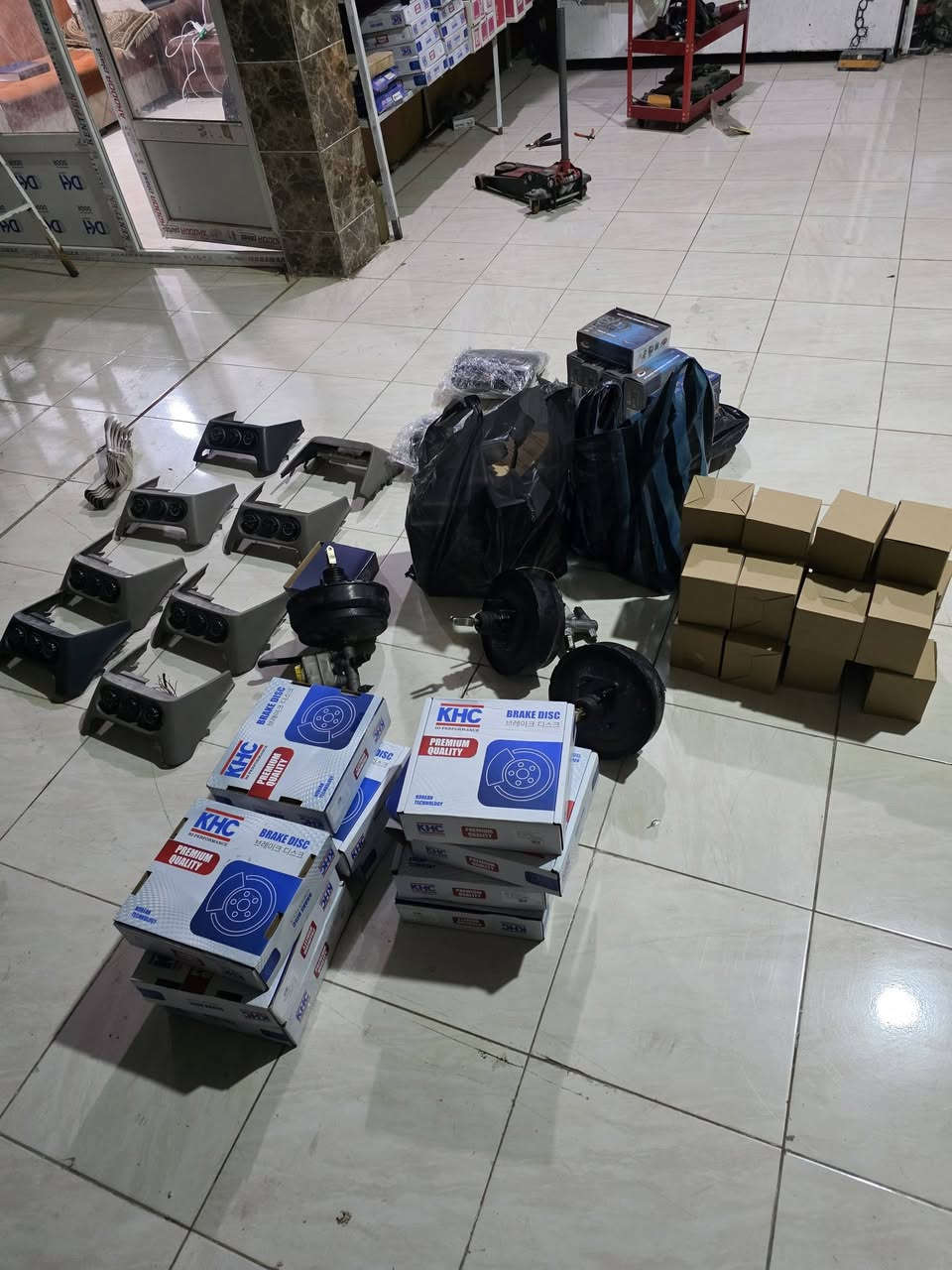 وصول بضاعه جديده الى محلات عمر الهجر 
بورد تبريد 2010
غراض سني ياباني كامله


**إذا كنت صاحب هذا الإعلان وتريد حذفه لأي سبب، رجاءا أرسل رسالة إلى الدعم الفني**