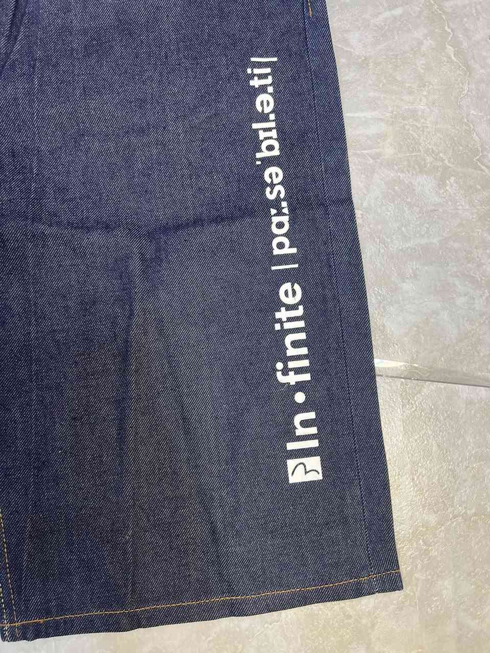 برمودة EVISU
صنع اليابان JAPAN
اقوى خامة جينز ممكن تلگاها بحياتك مستحيل اكو مثل هيچ خامة
نظيفة بالليبل 
قياس 34


**إذا كنت صاحب هذا الإعلان وتريد حذفه لأي سبب، رجاءا أرسل رسالة إلى الدعم الفني**