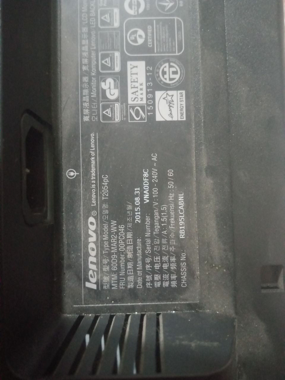 سلام عليكم 

مكان: بغداد, قريب البياع و الدورة 

شاشة Thinkvision مكتبية حجم 19.5تقريبا 
الدقة ما اتذكر شكد بالضبط بس يا اما 

1366 x 768 

او 

1440 x 900

و التردد مكتوب عالليبل 50 - 60 hz بس من تروح عالاعدادات تكدر تختار 75 hz  

هذا مالتها الشيت https://cc.cs.1worldsync.com/inlinecontent/mediaserver/test/7f4/a3e/7f4a3ed51bbd48afb6a49839c2acfc47/original.pdf

وياها كيبلاتها

السعر اخذتها قبل سنتين ب 80 الف, اكتب سعرك


**إذا كنت صاحب هذا الإعلان وتريد حذفه لأي سبب، رجاءا أرسل رسالة إلى الدعم الفني**