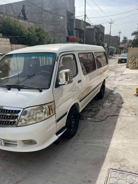 السلام عليكم فتون إف 14 مكينه كير اكسل تخم تاير دوشمه جديده منضومه غاز 80لتر مكفولة من الضربه والصبغ عده مكان الواقيات والدواير المكان بياع حي الموصلات رقمي ***********السعر 83وبيه مجال حك الجيه
