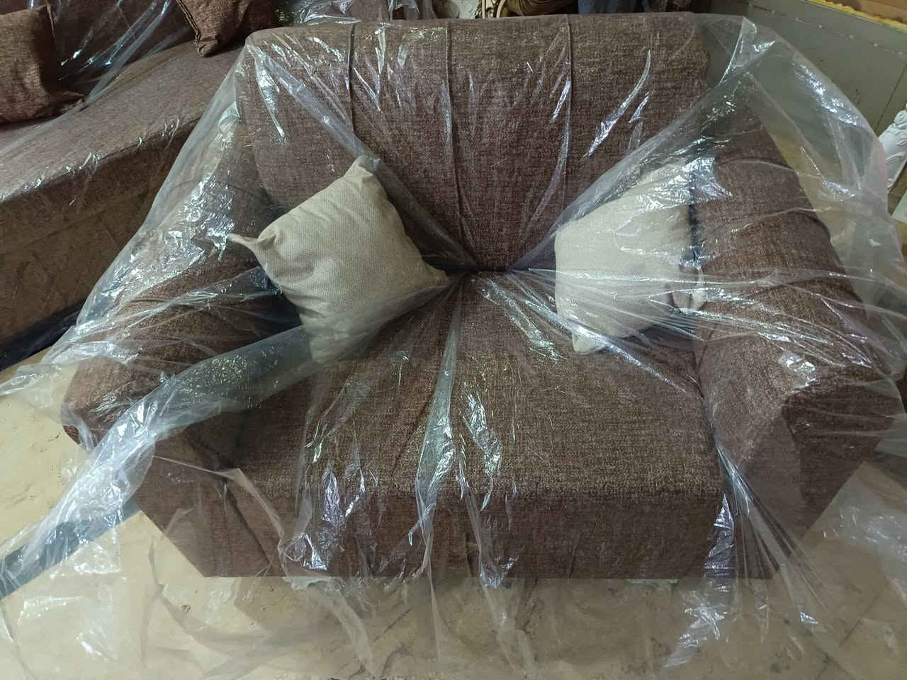 السلام عليكم 
قنفه وكرسي بعدهن جديدات للبيع 150 الف وبي مجال


**إذا كنت صاحب هذا الإعلان وتريد حذفه لأي سبب، رجاءا أرسل رسالة إلى الدعم الفني**