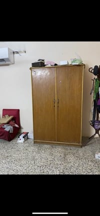 كنتور بابين .. صاج شغل قديم  مال اول .. نضيف جدا بدون اي شخط او كسر .....