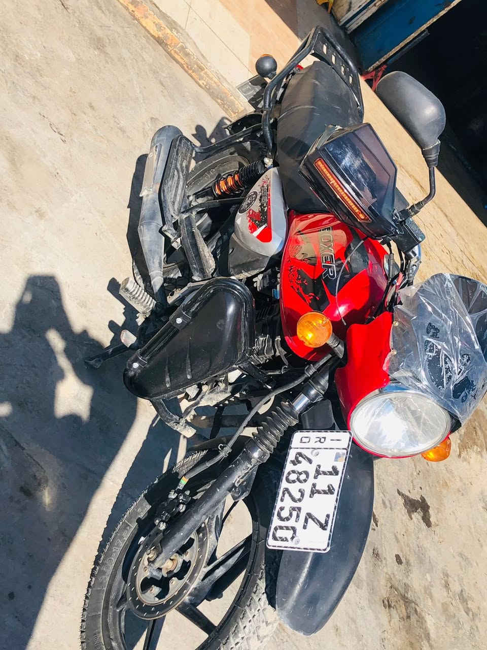 بوكسر للبيع موديل 21 رقم انكليزي تحويل ثاني يوم 
دراجة مرتبة مكينة تجفيت جديد ضمان 6 اشهر العنوان شعلة 
سعر واتساب او اتصال***********
