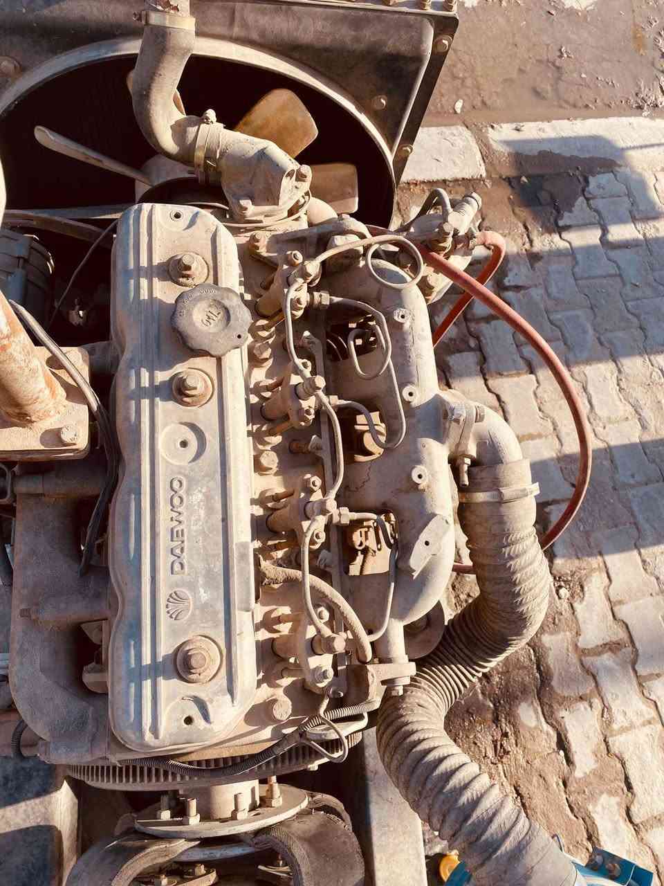 ٣٠ ك محرك حاويه دايو شرط الحمل السعر ١٨ ورقه ***********
