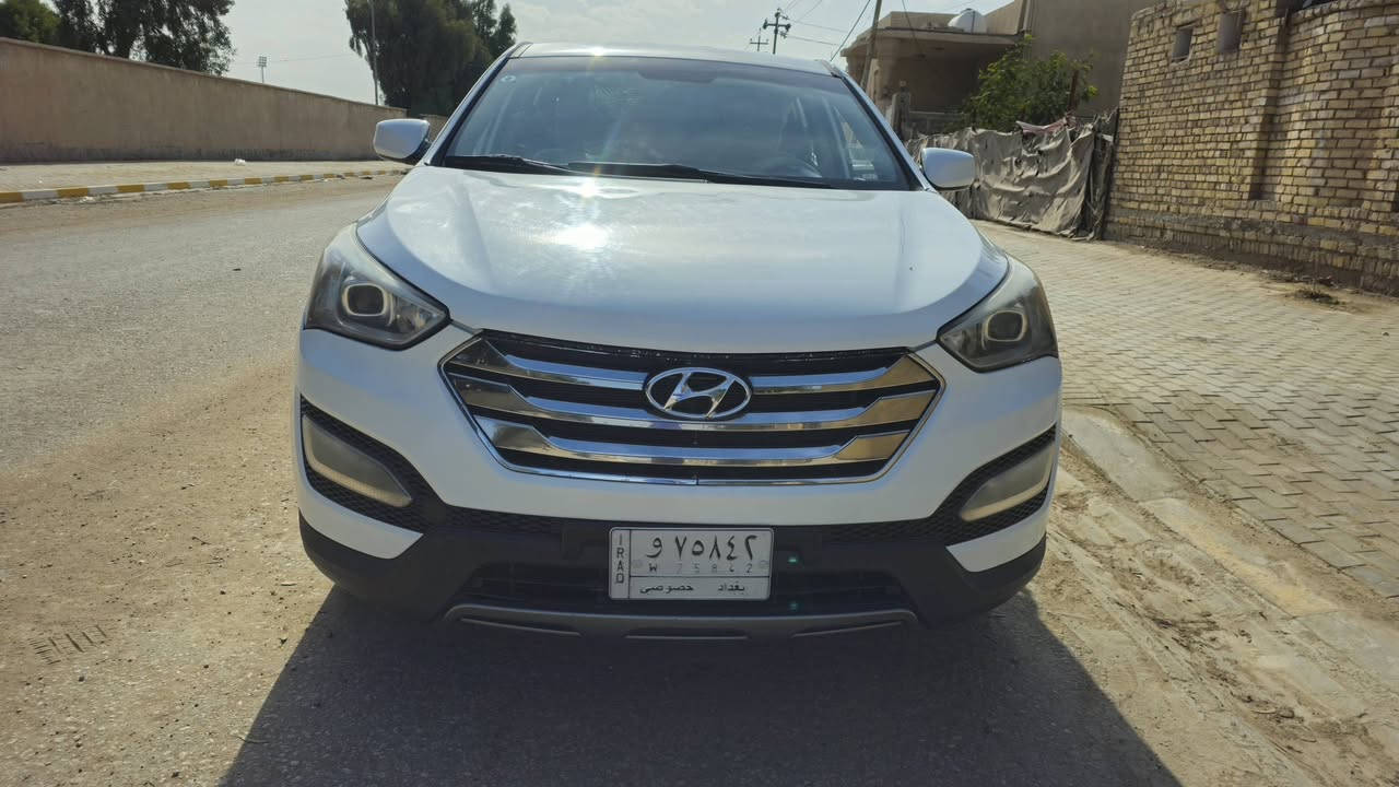 السلام عليكم
سنتافيه وارد امريكي
رقم بغداد الماني بسمي 
4 سلندر 5 راكب  
مديل 2013  
لون ابيض صدفي  
مواصفات عادية 
صبغ قطعتين  ضرر الوارد 
جاملغ  امامي يمين مبدل اصلي 
وطرف البنيد جدا بسيط  
والباقي صبغ ملاون
وتقشير بالصبغ  بدون تبديل   او حادث  صور مرفقة مكينة مفتوحة  مجفته جديد درجه اولى تدفئه تبريد حدادية جيده  السعر 122  العنوان ديوانية للاستفسار الاتصال على  *********** او واتساب.
