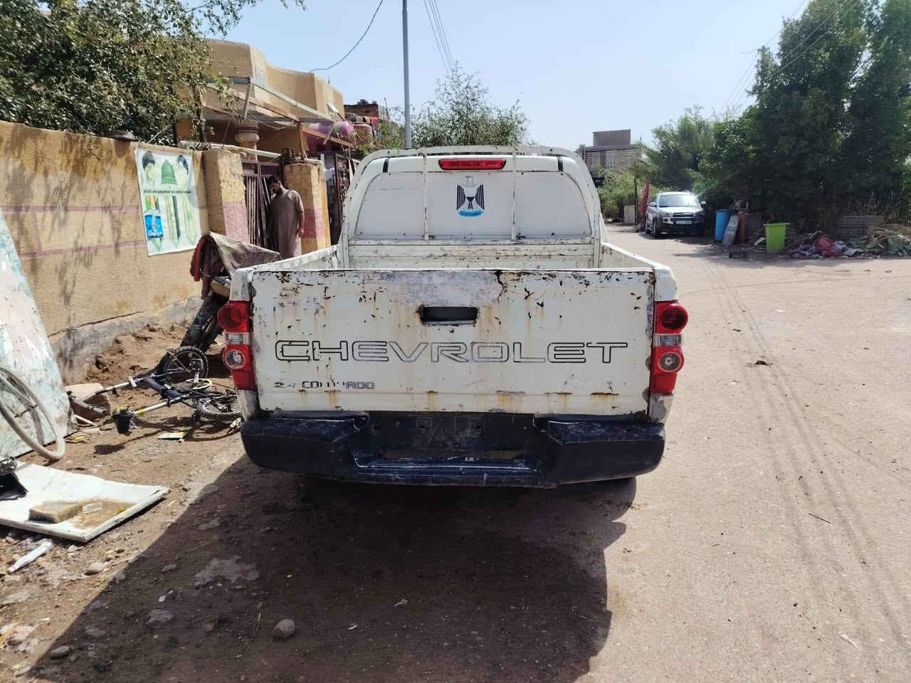 السلام عليكم أدوات أدوات سياره شوفرليت كلرادو 2008 سياره أدوات الشرط مكينه وكير مكفولات سياره جاهزه السعر ٣٥ورقه وبيها مجال اي استفسار *********** سياره دعاميه جديده ماصدات جديد بك لايت خلفي جديد شباك جديد بس الباب الخلفي شويه مخسف
