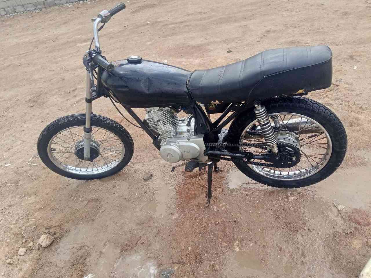 للبيع نامه كلك كلك كلك
محرك نامه اصلي  فول شلعه جديده 
السعر خاص ***********
المكان ناصريه مركز خلف جامعه ذي قار
