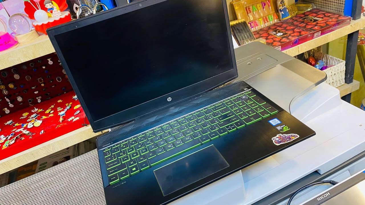 بسم الله وعلى بركة الله
لابتوب جيمنج hp
Hard 2TB
Ram 32GB
Gtx 1060ti 4gb
لابتوب نظافتها موضحة بالصور
كاملة وجاهزة ألعاب مونتاج


**إذا كنت صاحب هذا الإعلان وتريد حذفه لأي سبب، رجاءا أرسل رسالة إلى الدعم الفني**