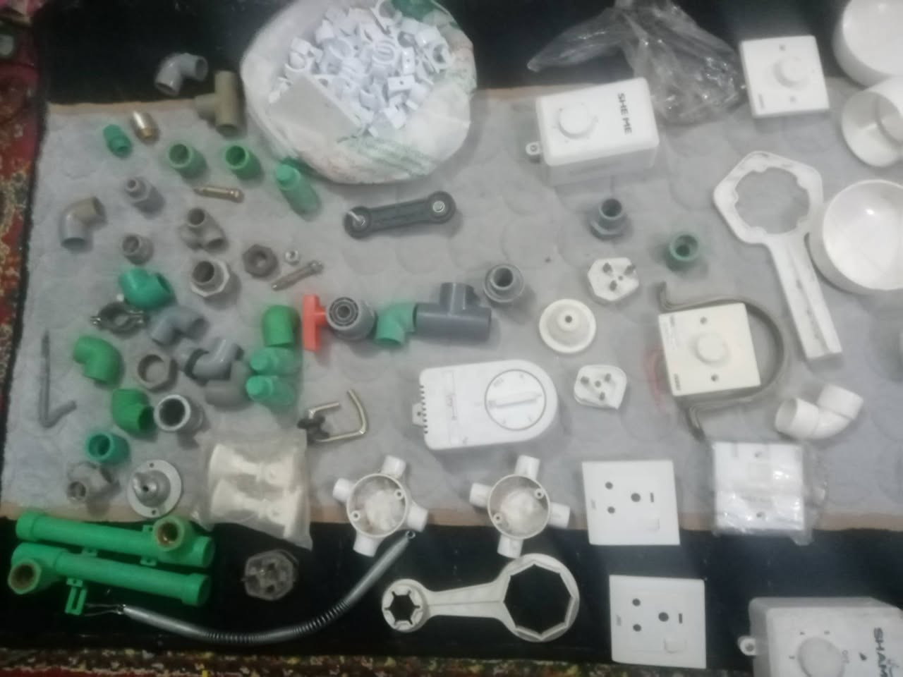 السلام عليكم
مكلف بلنشر.
كل قطعه وسعرها
بغداد الكرخ


**إذا كنت صاحب هذا الإعلان وتريد حذفه لأي سبب، رجاءا أرسل رسالة إلى الدعم الفني**