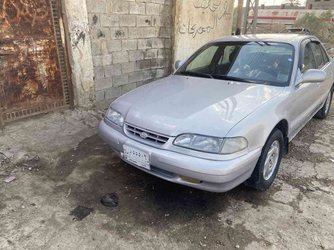 للبيع او مراوس بنفس السياره سوناتا موديل 95 گير عادي سنويه مو ساقطه (رقمها مميز )كلشي شغال بيه ماعدا السنتر لوك الباقي كله شغال السعر 45 مكانها الانبار قضاء هيت للتواصل ***********
