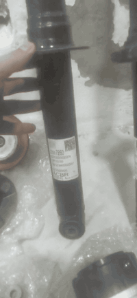 غراض كاديلاك ST6
زوج دبلات خلفيه 
زوج طبلات اماميه 
زوج قواعد فرممه 
زواج قواعد دبل خلفي ومامي 
ذرعان خلفيه 
بلكات اصليه تخم  
تواصل وتساب اول تصال ‏‪***********‬‏
