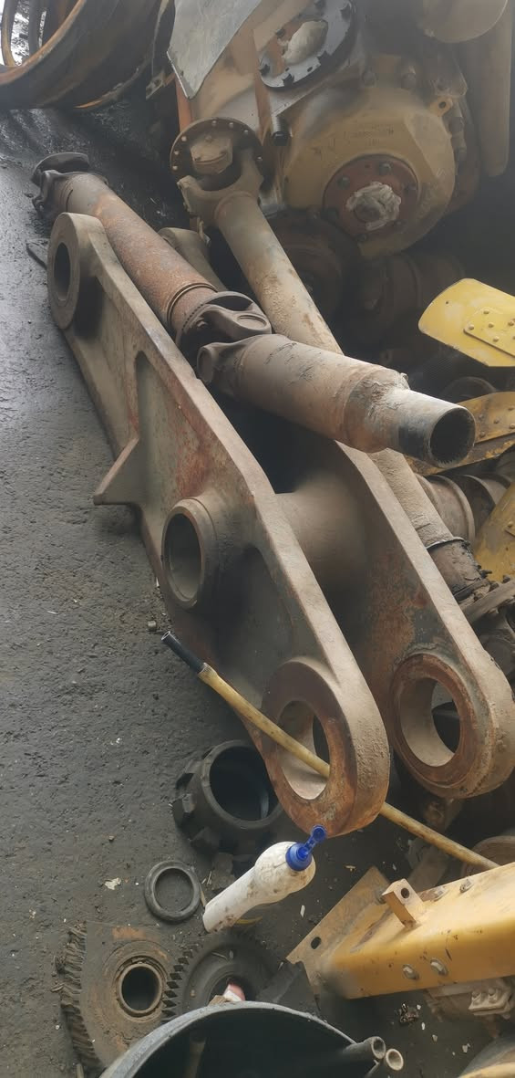 للبیع والشراء مواد احتیاطیة شفل فولفو  للاسفسار
***********
