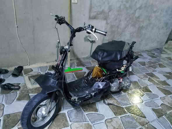 ياماها نضيف كلشي مابي. مكينه 60
تايرات جدد وشرط شاصي اي لحيم مابي شلعه ومعدل فول.  سعره 130 مكان كركوك 
رقمي موجود وتساب. ***********
