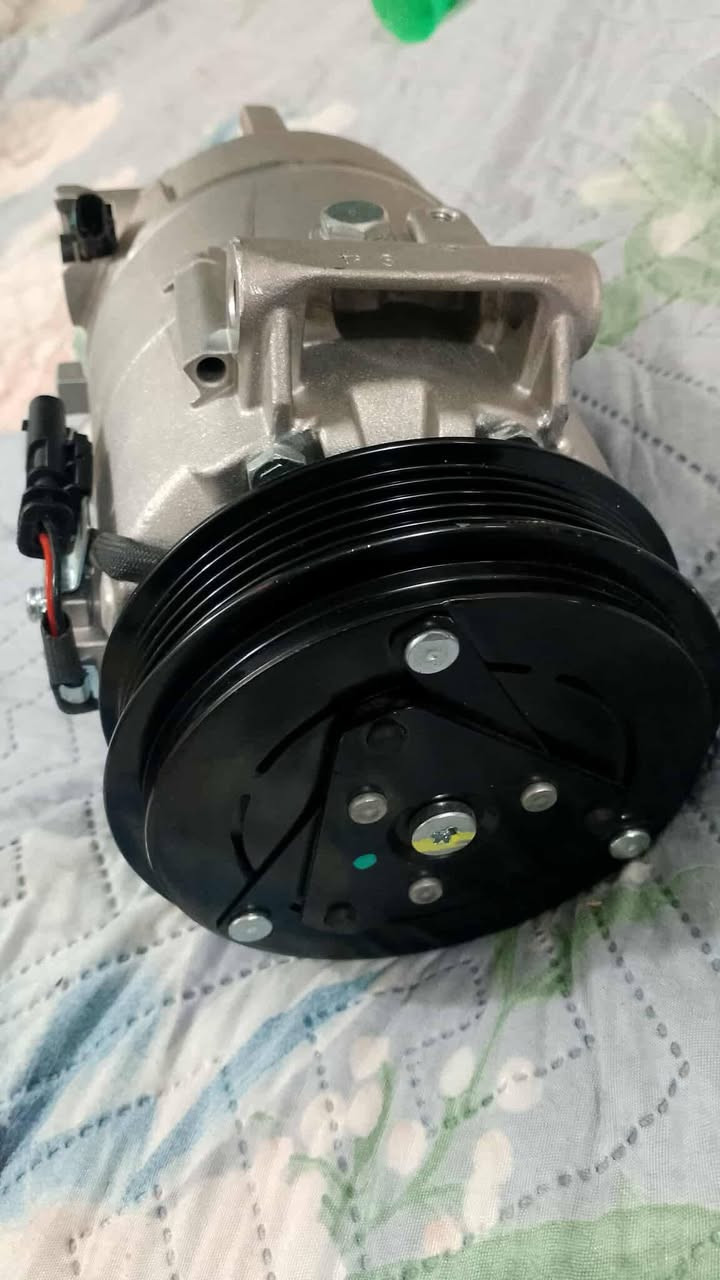 السلام عليكم 
كمبريسر تبريد سيارة ماليبو 
ما اعرف يا موديل بالضبط 
نظام البيع فحم مع التوصيل 100,000


**إذا كنت صاحب هذا الإعلان وتريد حذفه لأي سبب، رجاءا أرسل رسالة إلى الدعم الفني**