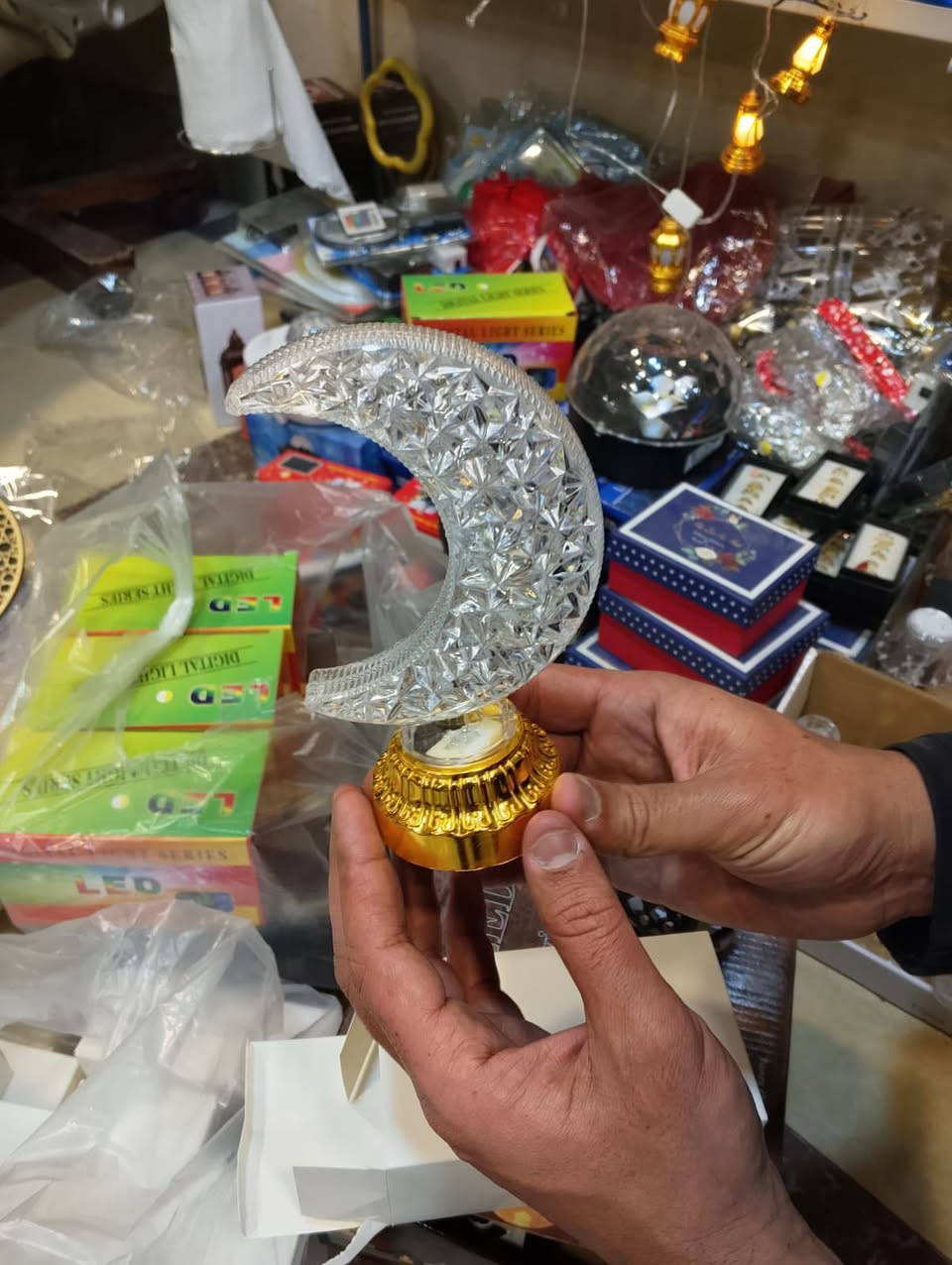 تم بفضل الله تعالى وصول بضاعة  رمضانية جديده وبأسعار مناسبة جدا 
مجمع اليمان للمنزليه كركوك سايدين حي النصر 
زورونا أهلاً وسهلاً بكم يوجد توصيل داخل كركوك فقط


**إذا كنت صاحب هذا الإعلان وتريد حذفه لأي سبب، رجاءا أرسل رسالة إلى الدعم الفني**