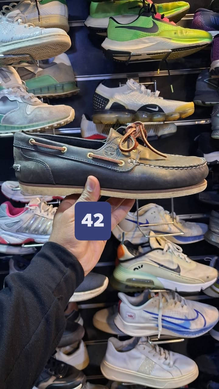 السلام عليكم
احذية باله اصليات جلد
سعر 25الف
مكاني بغداد شارع حيفا 
نزله ملعب نادي الزوراء مقابيل معمل ثلج
يوجد توصيل للكل ***********
