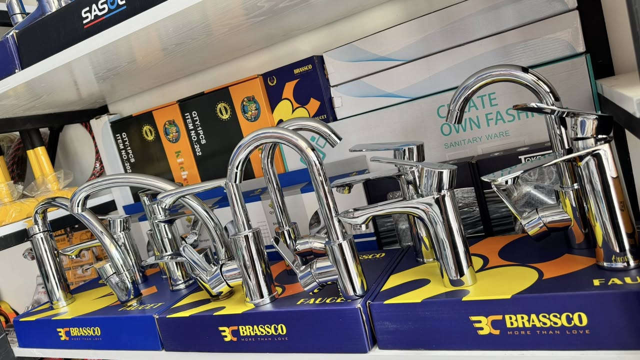 محل ابن شنه للكهربائيات والإنشائيه✨

⚡ جودة مضمونة
🏗️ أسعار مناسبة
🛠️ تشكيلة متنوعة

أهلاً وسهلاً بكم. 🌹

🔥 محل ابن شنه 🔥
كل ما تحتاجه من الكهربائيات والإنشائيات بأسعار مناسبه ⚡🏗وضمان حقيقي 
***********

عنوان؛مجاور سيطره الكاظميه قرب اسواق ابو صلاح ✅
