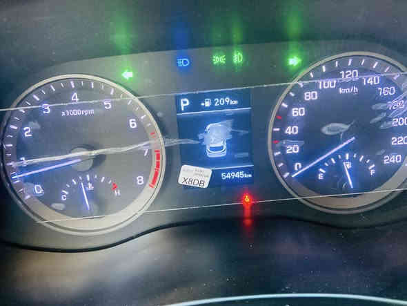 السلام عليكم للبيع توسان 2020خليجي رقم بغداد الانكليزي مشروع وطني شرط تحويل السيارة اخت الزيرو ماشية 54الف حقيقي فول موصفات عدا البنوراما خمس عدسات  شرط سبير ما نازل محرك كير كفالة محرك 2000دوش بعدهة بريحة الشركة السيارة كفالة عامة حتة من البارد بيها تكشير بسيط جدآالسعر (205)وبي مجال لشراي مكاني بغداد استفسار. ((***********))
