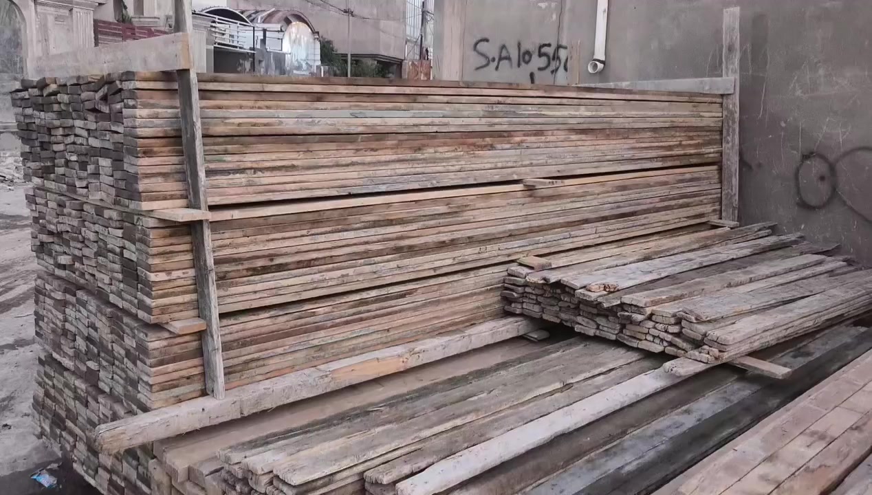 السلام عليكم
قالب خشب للبيع مشتغل شغل وحده ***********
