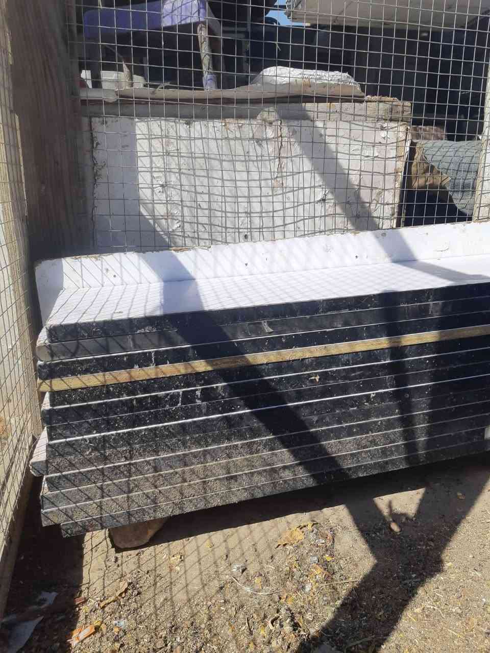 رفوف للبيع جدد ابيض والاطار اسود mdf الاصلي القديم العرض 30cm والطول 3cmو بيهم 3ونص وسمك 2cm مع الاذرع والسكك بس شد وانصب العدد 20 او اكثر قيم واخذ وتفاصيل راسلونه عل صفحه مكان كربلاء


**إذا كنت صاحب هذا الإعلان وتريد حذفه لأي سبب، رجاءا أرسل رسالة إلى الدعم الفني**