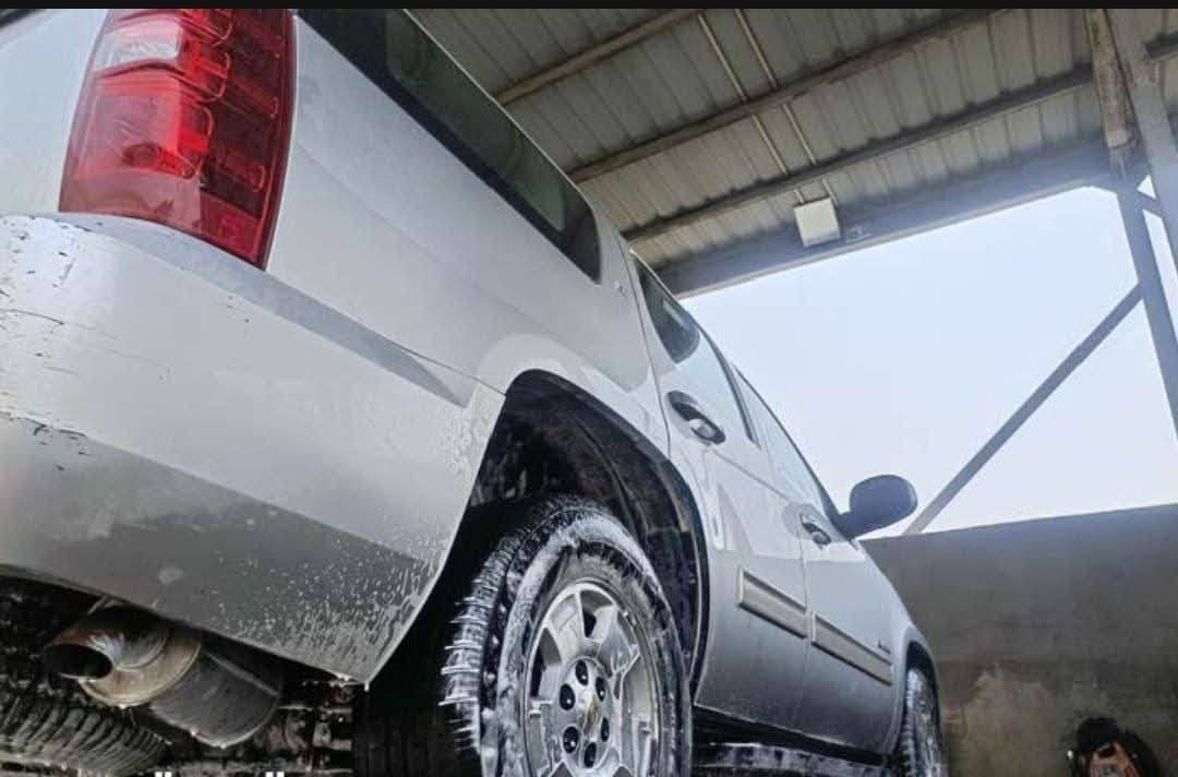 سياره تاهو للبيع مديل 2014 خليجي كفاله عامه سنويه جديده هزه جديده رقم جديد دولي السياره نظيفه بمعنى الكلمه دواخلها جديده شوفت عينك السعر 270مكاني المطيحه رقمي ***********
