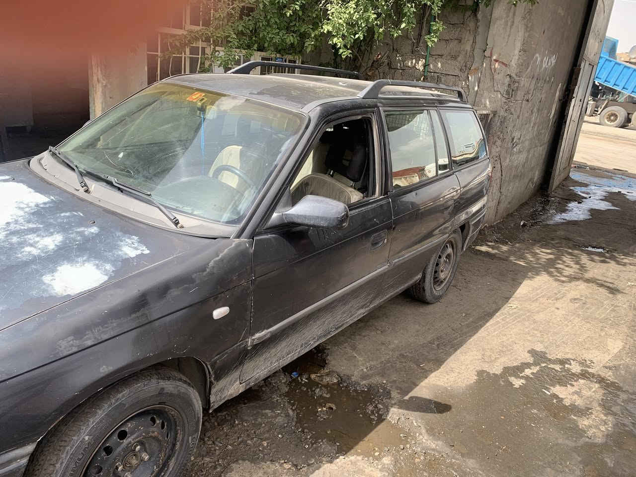 سلام عليكم استره ستيشن مديل ٩٧  مقفوله من صبغ ومن طخات شرط تحويل سعر مطلوب ٣٥ بيه مجال *********** رقم سياره بصره
