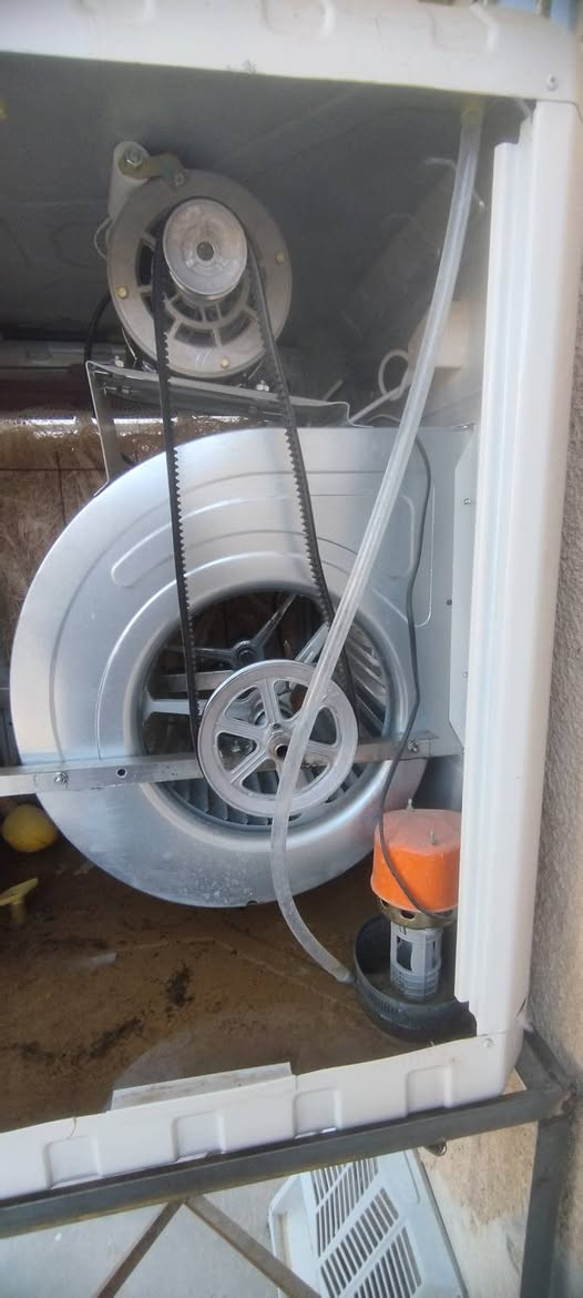 مبردة للبيع استخدام اقل الشهر جديدة كلش 
السعر 125
الشافعية


**إذا كنت صاحب هذا الإعلان وتريد حذفه لأي سبب، رجاءا أرسل رسالة إلى الدعم الفني**