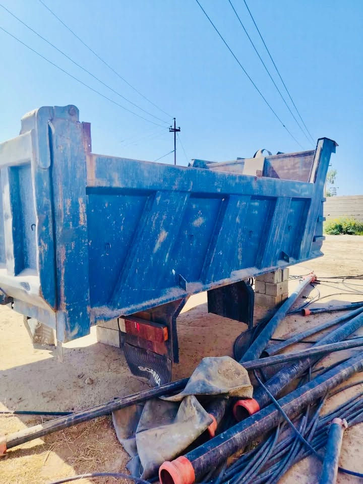 السلام عليكم ورحمة الله وبركاته
بودي للبيع  ٩متر كامل مع الجك والدبل شاصي والكهربائيات جاهز بالكامل موقعة محافظة كركوك الاتصال على الرقم التالي 👈***********
