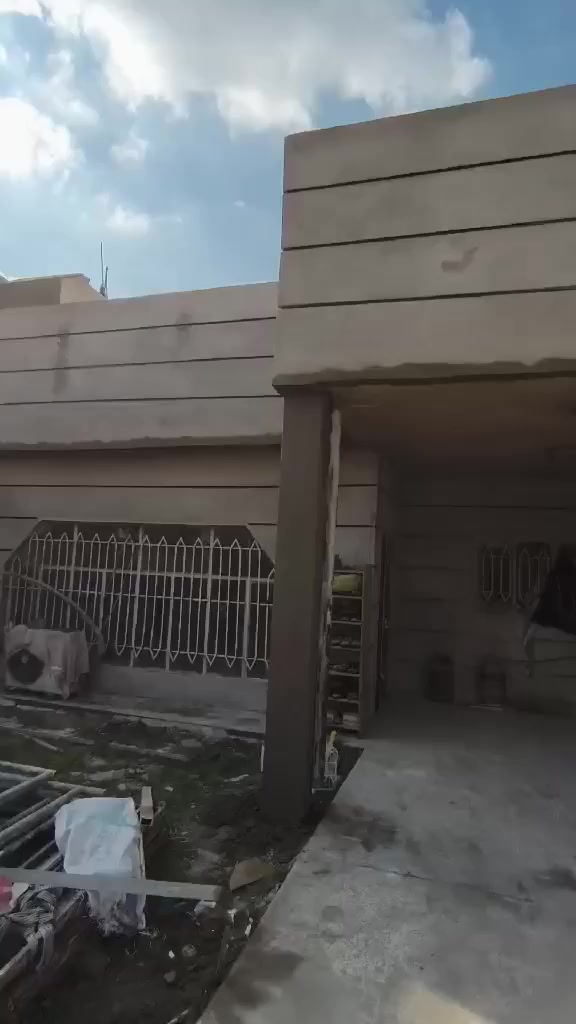 سلام عليكم البخ سمنت نثر سقل بياض واجهات بسعر مناسب جدا واستلام مهندس ***********
