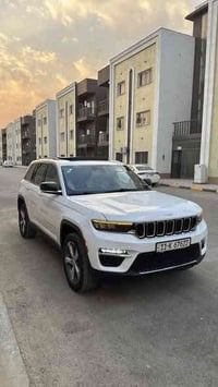 جيب كراند شيروكي لمتدد بلاص ٢٠٢٣  فول مواصفات للاخير ماعده جكات    رقم...