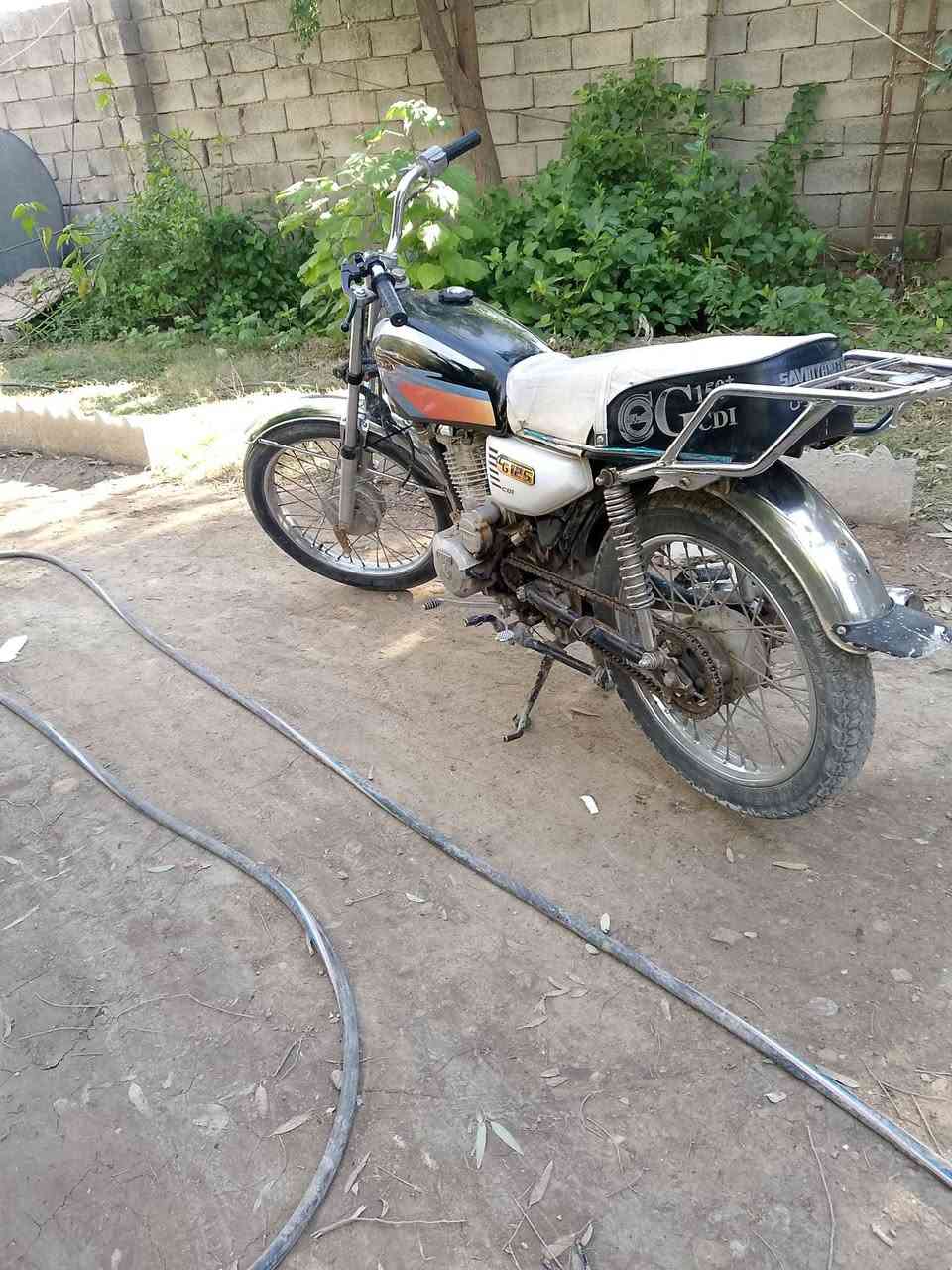 سلام عليكم دراجه شغاله يرادله فقط كهربائيات لسعر 250 وبيه مجال الهاتف ***********
