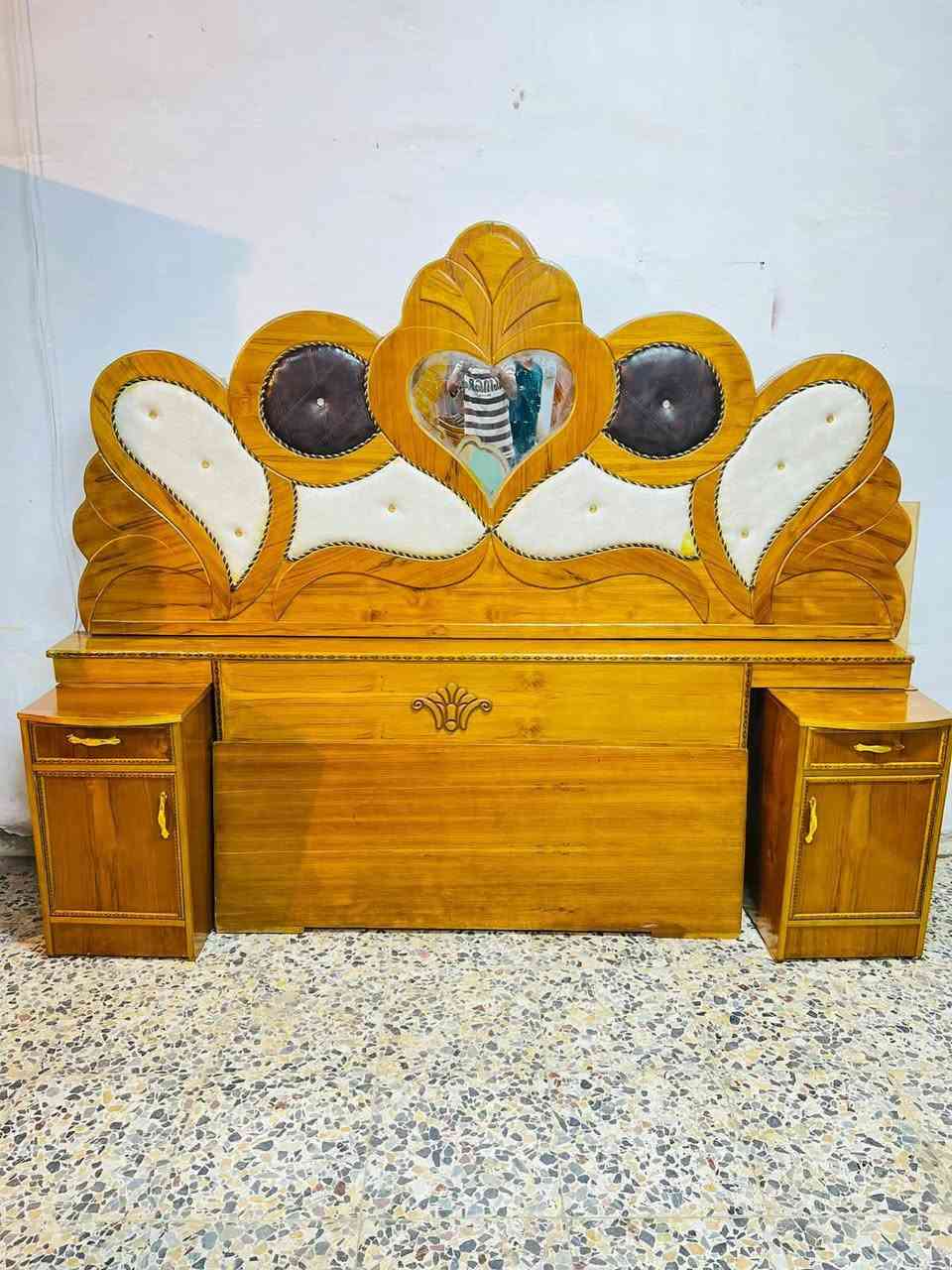 السلام عليكم
غرفه صاج عࢪاقي مستخدام 
غرفه5/ابواب 📌
السعر 650
نضافه 80/💯 
معا نقل فقط داخل بغداد


**إذا كنت صاحب هذا الإعلان وتريد حذفه لأي سبب، رجاءا أرسل رسالة إلى الدعم الفني**