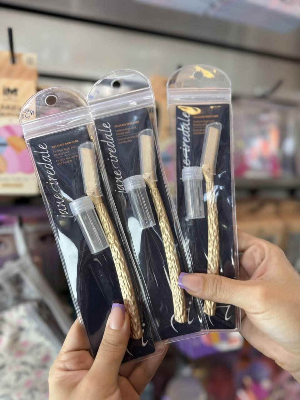 سوپاس بۆ فۆڵۆو کردنی ڕۆسێل 🌺🌺🌺


**إذا كنت صاحب هذا الإعلان وتريد حذفه لأي سبب، رجاءا أرسل رسالة إلى الدعم الفني**