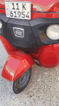 موديل 2018 ونازله بال2019 مابيه صبغ فقط الدوس محرك خير من الله ورقم وسنويه بسمي ***********
شراي خابر مكاني بغداد العبيدي حي الراسه التكتك خير من الله اي نقص مابيه
