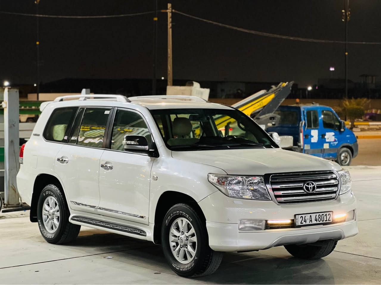 السعر 319 مكفولة بلعافية للي مقسومتلة

لاندكروز بريم ستينية 2011 مكفولة فول مواصفات بسمي

مكاني بغداد *********** خاص مغلق 

موصفات فول 1/1
رقم دهوك بسمي
مكينة 6 سلندر كفالة عامة
بصمة تشغيل
3 بصمات ابواب وصندوق
كشنات جلد بقلاوة
7 راكب 
كشنات كهرباء
دمامات صوت
حساسات من كل الجهات
3 انضمة قياده تحكم ستيرن 
مانع انزلاق 
تبريد 3 قطع 
حساس خلفي 
شاشة اعطال 
شاشه كبيره 
كامره دواره 
تحكمات استيرن بغداد, العراق
