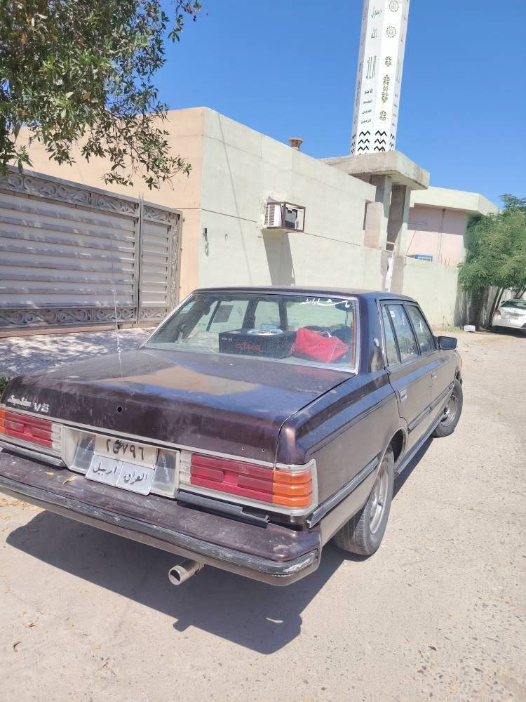 ***********
سوبر بل سنویە موديل 1980 مصبوغ عام لجمالية نضام غاز وبنزين بي بطاقة بنزين رقم اربيل منتهي من 2024 بسمي شرط التحويل كير ومحرك بطة 2.5 اثنين ونص كير اتو مكينة وكير بل شرط مكان كركوك يم مركز ثقافی 45 ورقة بي‌ مجال كركوك, العراق
