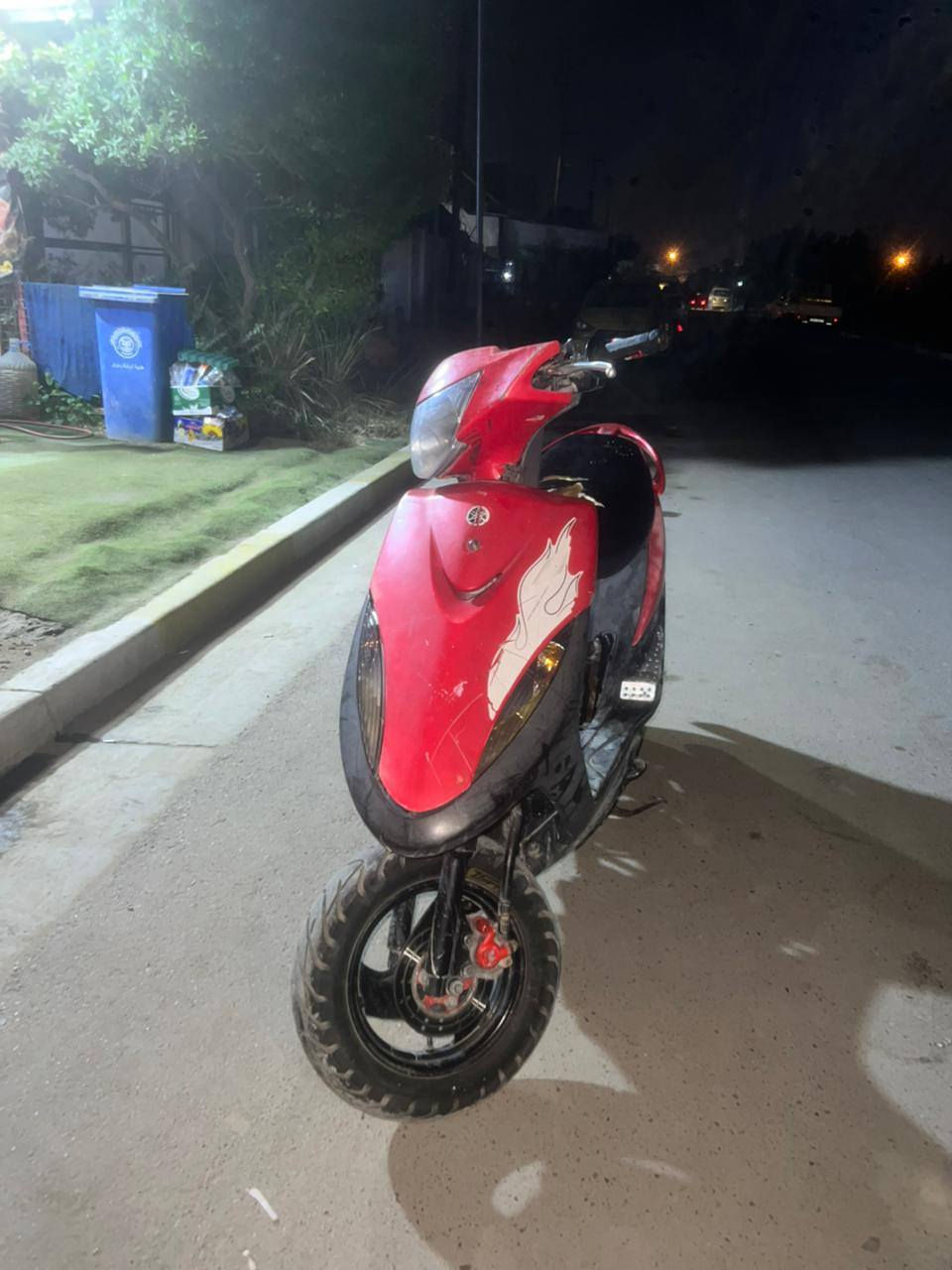 سلام عليكم دراجه ماكس عدله البيع كدام عينك برغي ممفتوح بيها عله وضع البلادي دراجه بلاديه منل طول الطول كلها ختم واحد ويه المكينه سلف بي شخاطه دراجه نضيفه الى درجه صارله سنه من نازله منل رمبه سعرها 650وبيها مجال مكان بغداد حي جهاد الرقم ***********
