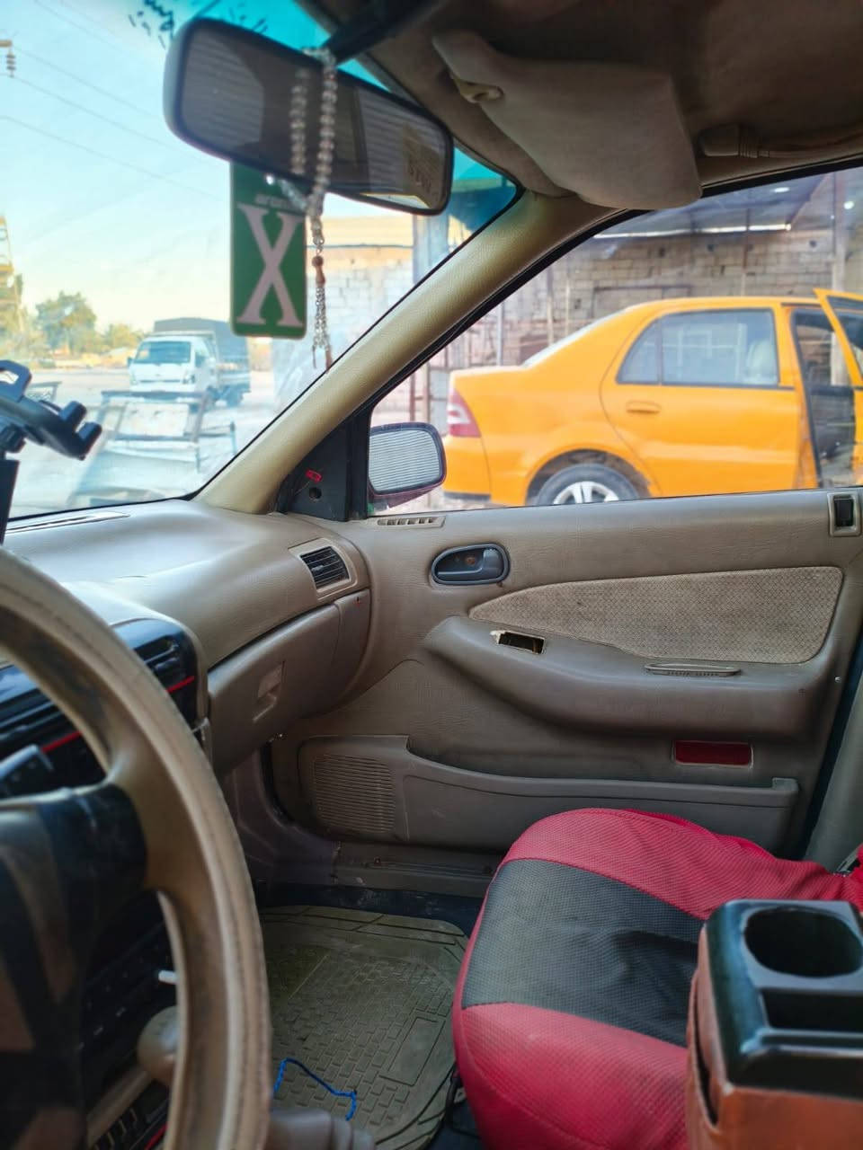 السلام عليكم سيفيه رقم بغداد دولي سنويه 2027سياره داخله هزه جديد گير مكينه كهربائيات مكفوله السياره شوفت عينك بلصور بلحقيقه احلا السعر 30وبيه مجال للشراي عنوان بابل مشروع المسيب ***********
