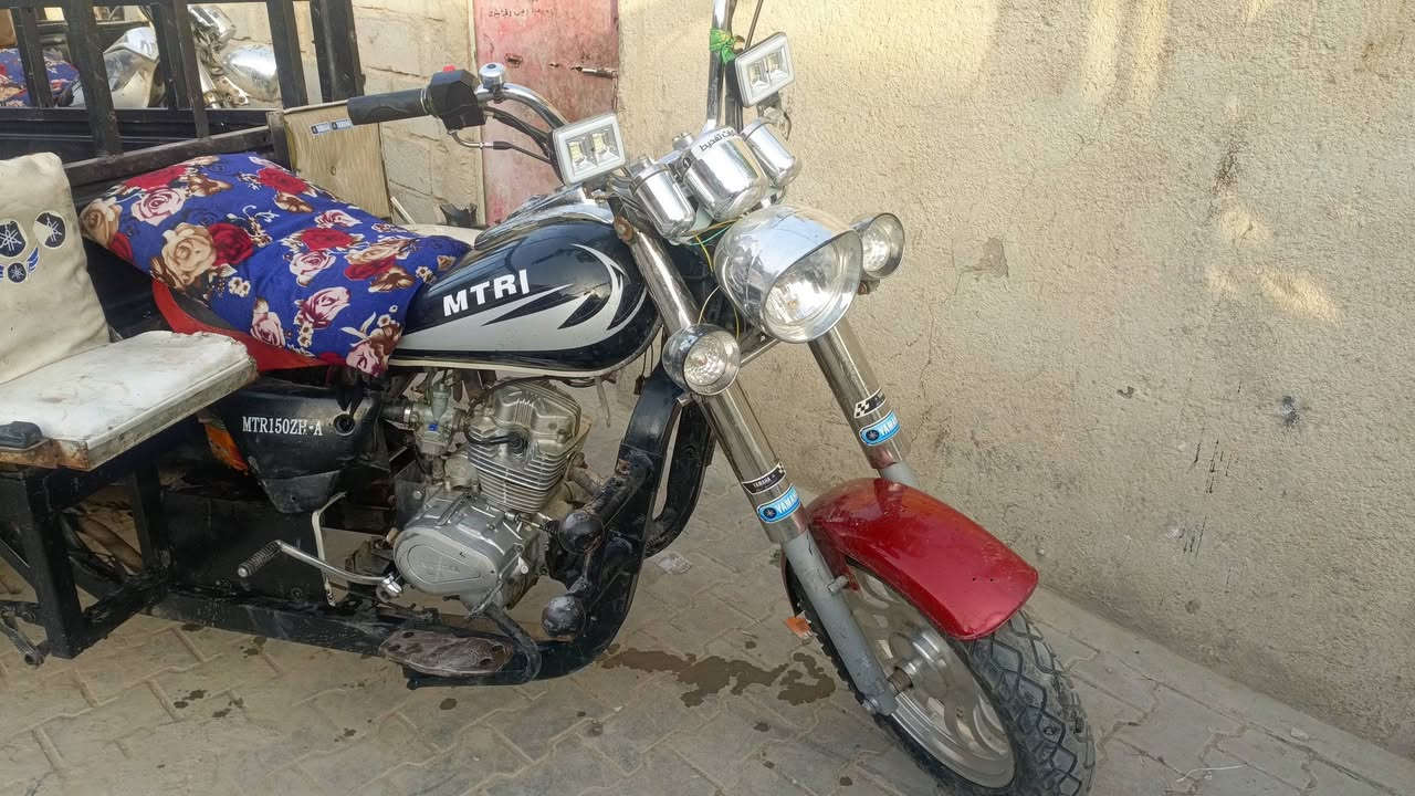 سلام عليكم ستوته للبيع مديل2013 مكاني نجف حي الرضويه 1250. ***********. اوراق بسمي
