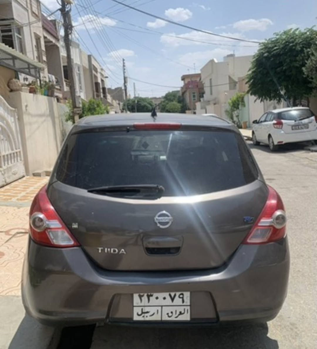 نیسان تیدا 2009
حيزام بؤياخ 
سةقف بة شةرت
 بةدةنةي نةگرتية
 پشتي ليداني هةية 
گير مةكينة تةبريد بة ناو كردين بة شةرت 
زۆربەجوانی پاکی ماوە 

سعر لە کۆمێنت داوابکە ڕاستەخۆ بۆت دیت 📩 

هیچ خەلەلیکی تیدا نییە 
١٦ وةرةقة خةرامةي لة سةرة 

ژمارەی خاوەنی 
***********
