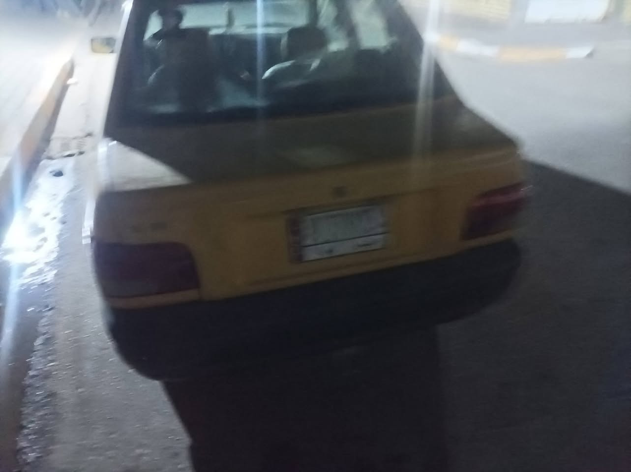 سايبه 12سنويه28مصفره المكينه بيها خيط بخارحداديه كيرمكفوله *********** سعر19وبيها مجال
