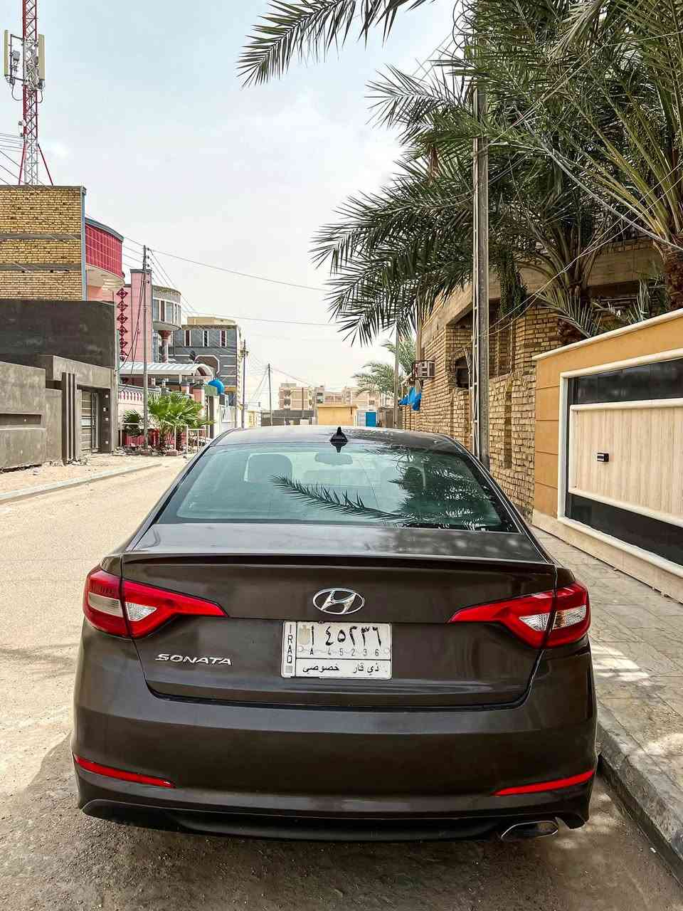سوناتا 16 امريكي
السعر 105$
الممشى 90 
حادثة من امريكا جاملغ خلفي و جنطه صبغ فقط 
حدادية و تبريد وتايرات ودهن كلهن جدد
السياره حلوا ونضيفه ومابيها اي مصرف
السياره بأسمي تحويل ثاني يوم
شاشة كبيره كار بلاي
لايت زنون 
بك لايت خلفي لد
دواخل نضيفه
مكان السياره الناصريه 
للاستفسار : ***********
