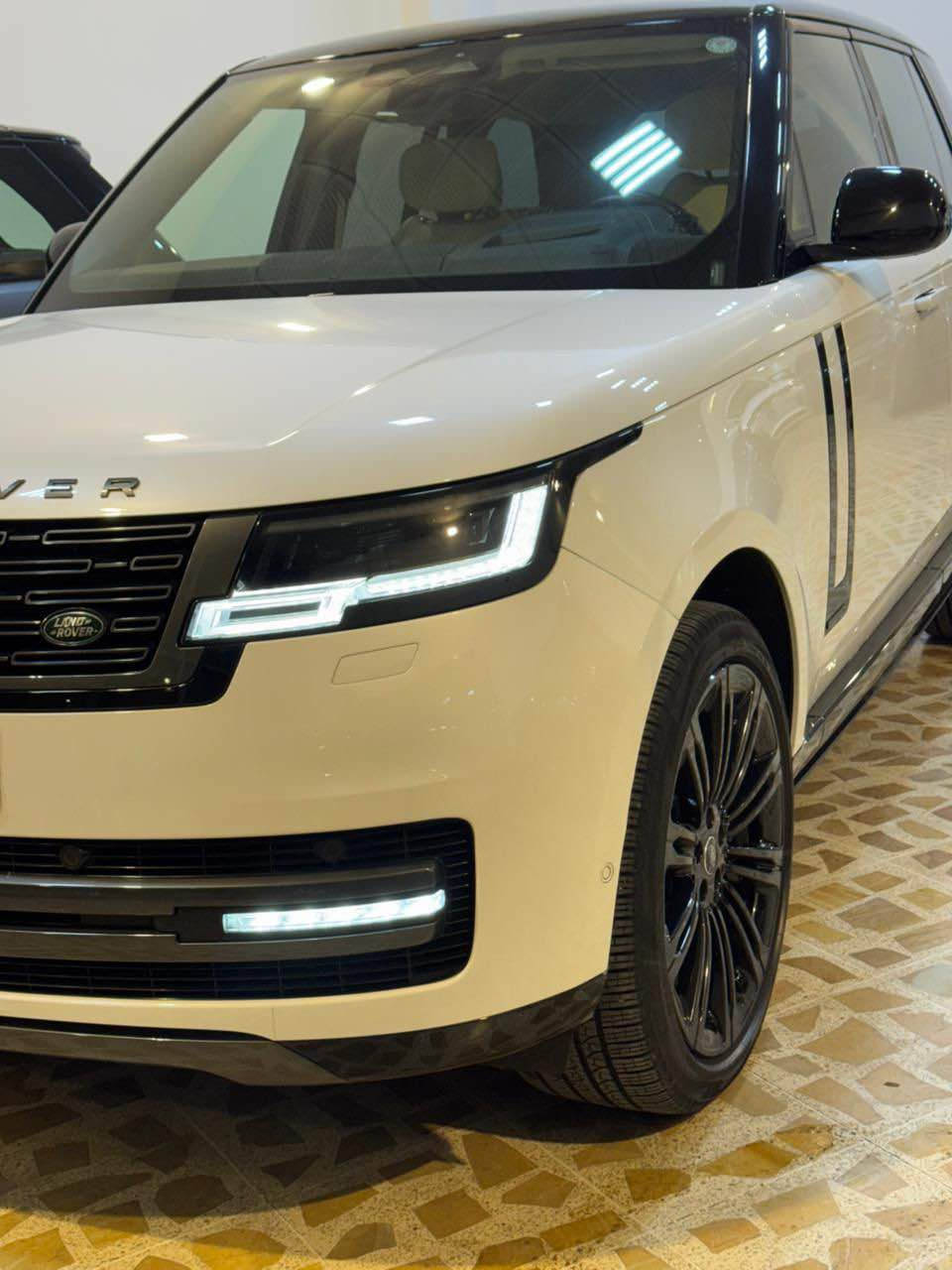 سعر:-١٠شده و ٩٠ ورقه 😱😱شكل جديد🔥
موديل:-٢٠٢٢ شكل جديد 🔥
مواصفات:-اتوباي گرافى ياعنى فول فول مواصفات🔥
سياره ٨ سلندر بدون سبوخ 🔥
٣٩الف كم ماشيه حقيقي🔥
سياره وكاله شركه سردار ياعنى خليجي ضمان🔥
سياره جديد جديد🔥
سعر:-(١٠) شده و (٩٠)ورقه بي مجال🔥
📞0750 445 76 59
What’s aap📞0771 445 52 62 أربيل, العراق
