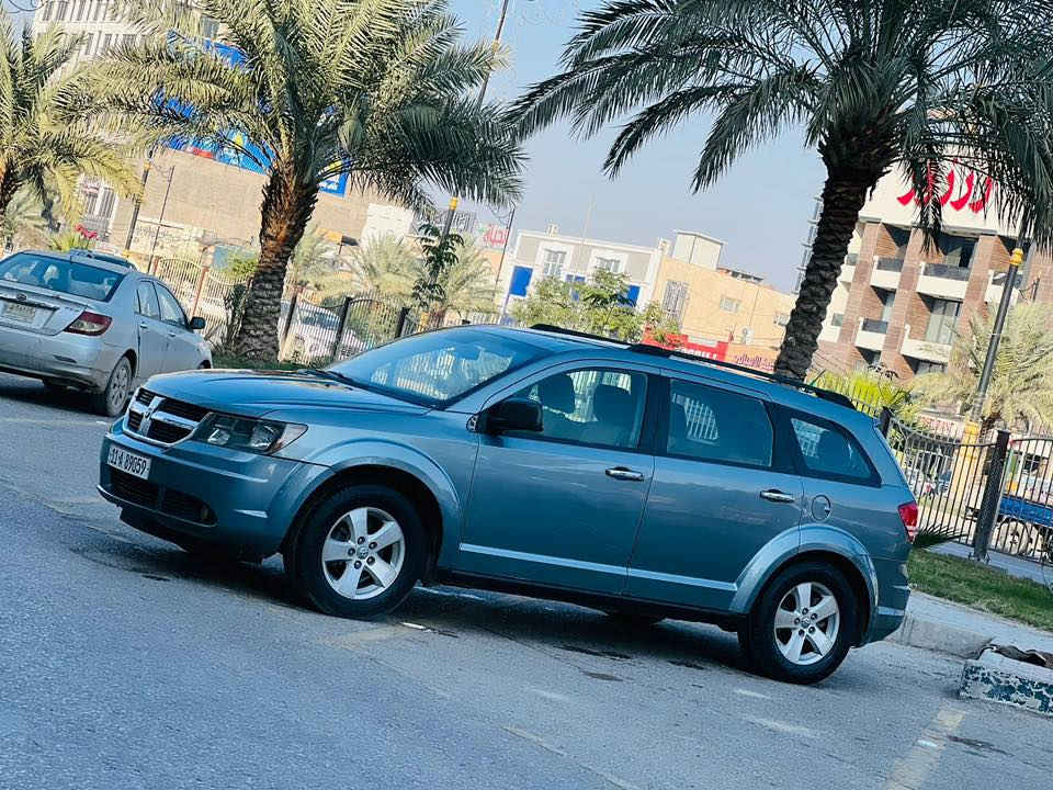 دوج جورني مديل 2009وارد امريكي كيلن تايتل كفاله عامه من الضربه والتبديل بيهه ٣ صبغ ولباقي كفاله رقم بغداد دولي سنويه لل29تحويل مباشر السعر 103بيه مجال للستفسار اكثر اتصل ***********مواصفات مكينه 6سلندر7راكب 3قطع تبريد مكينه وكير مكفولات داخل بيجي كشنات مخمل شاشه دشبول شاشه بسقف  كامره خلفيه حداديه جديده تخم تاير كهربائيات كلهه شغاله تبريد شغال السياره جديده وجاهزه وأي نقص مابيهه المكان كربلاء المقدسه
