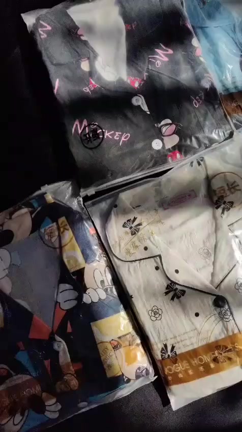 وصلتني البضاعه جديده سعر القطعه ٩ والي ياخذ قطعتين ١٦ وبيها قياسات عنواني مجمع الدور  وعندي توصيل


**إذا كنت صاحب هذا الإعلان وتريد حذفه لأي سبب، رجاءا أرسل رسالة إلى الدعم الفني**